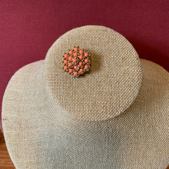 3/$15 Peachy Keen Brooch - Picture 1 of 3